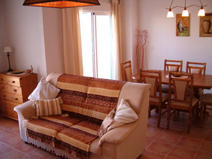 Three bedroom apartment to rent Anoreta golf Costa del Sol - Lounge/Diner