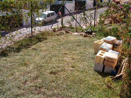 Three Bedroom Golf Course Property For Sale ANG004 - 'L' Shaped Garden