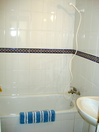 Añoreta golf rental apartment ANG007 - Family Bathroom Añoreta golf rental apartment ANG007 - Family Bathroom