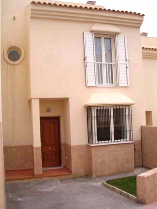 Three bedroom apartment to rent Anoreta golf Costa del Sol - Exterior